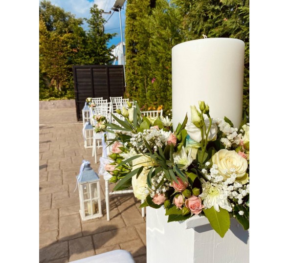 Στολισμός γάμου πολύχρωμα λουλούδια  Στολισμοί